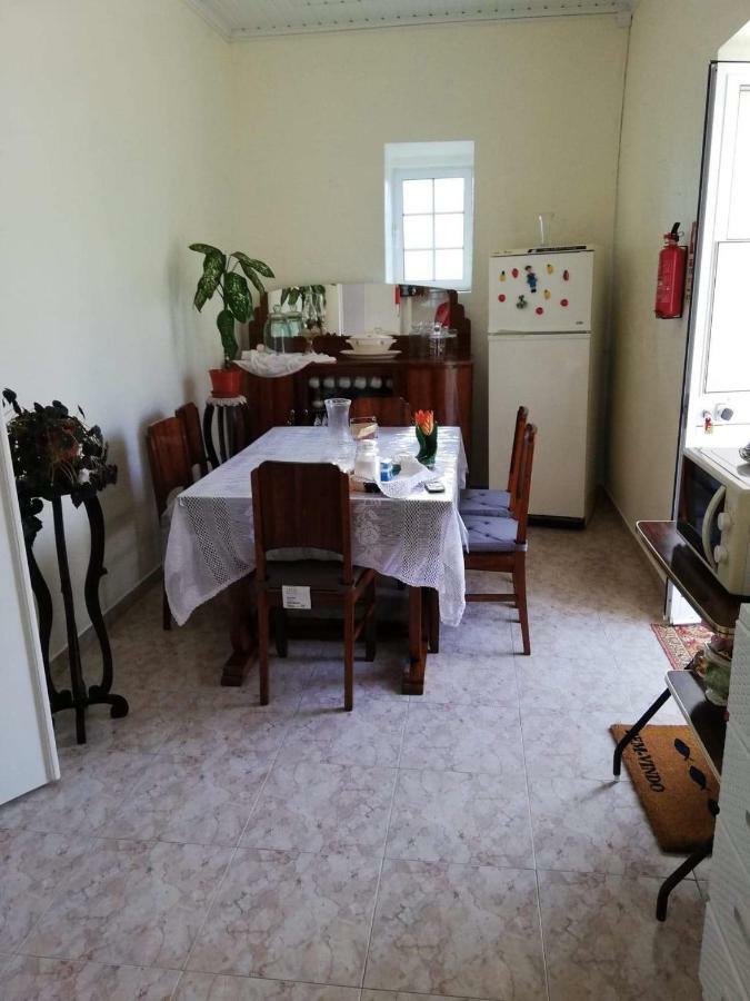 Вилла Grannys House Ангра-ду-Эроижму Экстерьер фото